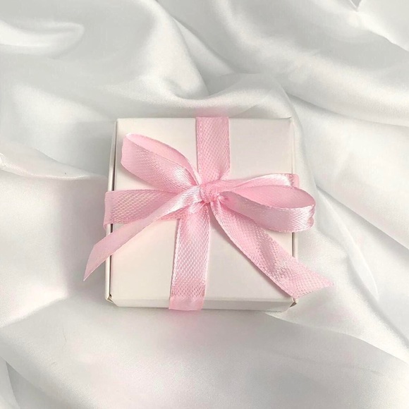 ✨🕯️“Margaret” 3 Pair Earring Set - Picture 3 of 3